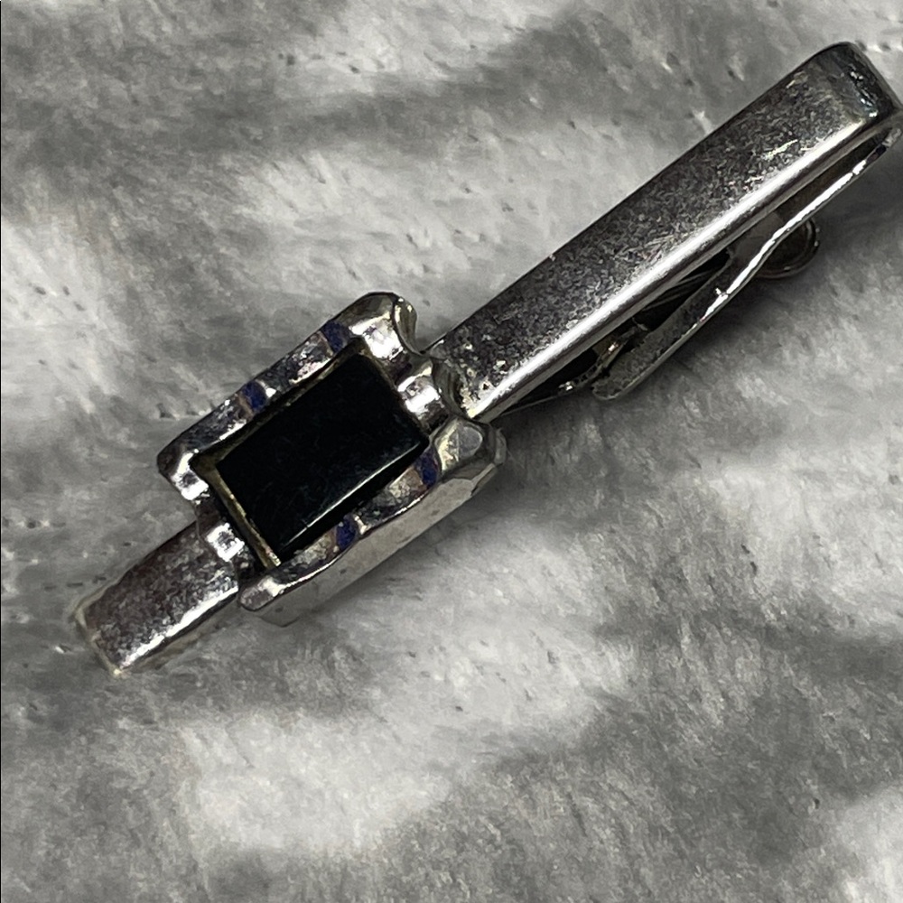 Foster Men's Silver Tie Clip with Black Stone Accent